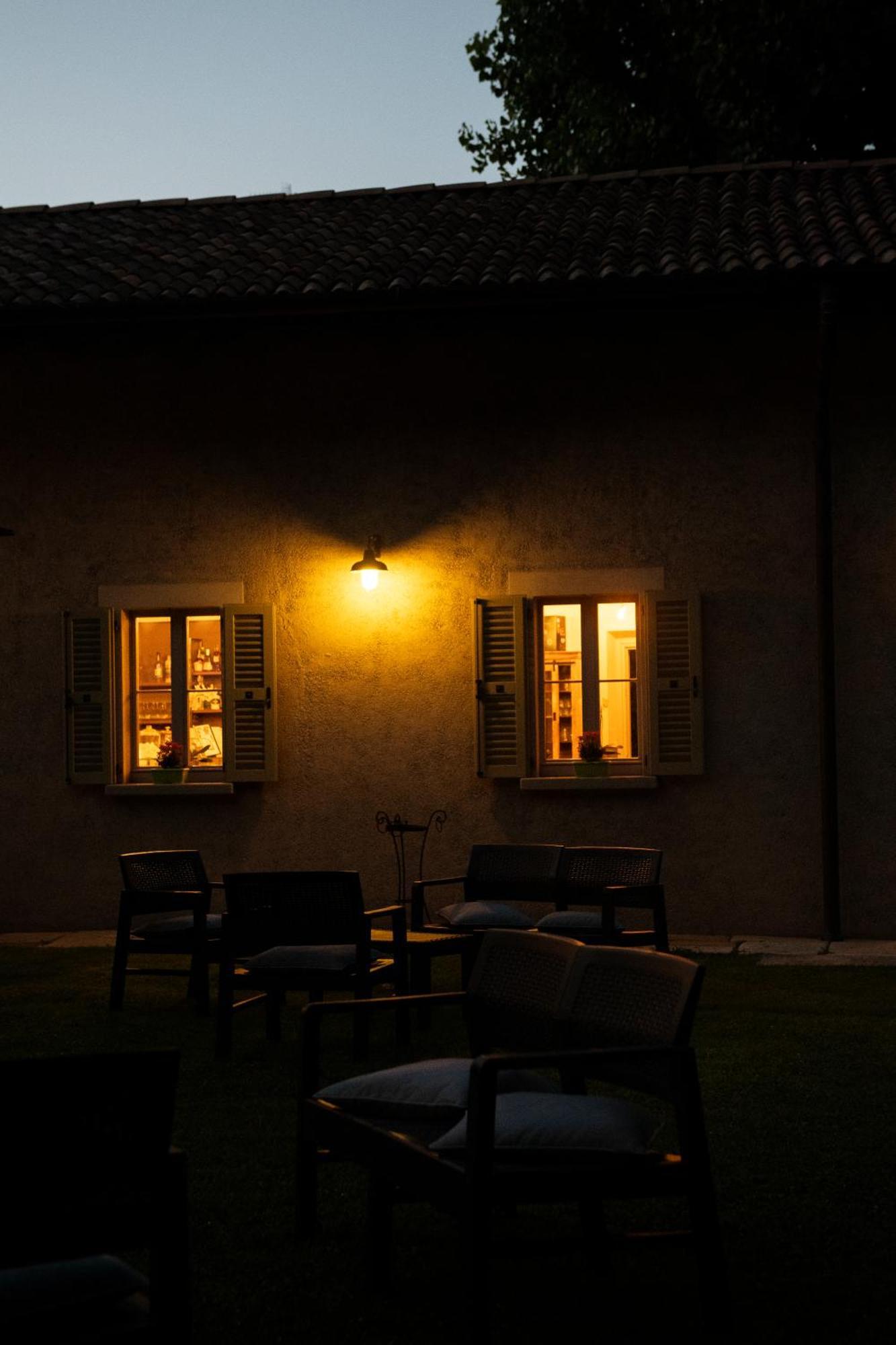 Locanda Ca Dei Santi Индуно-Олона Экстерьер фото