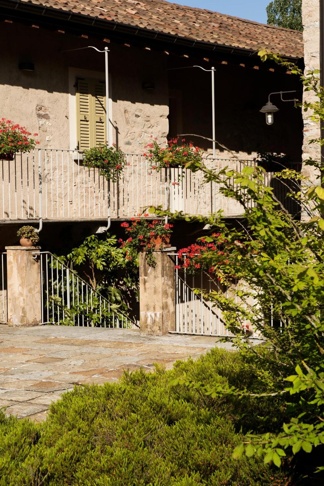 Locanda Ca Dei Santi Индуно-Олона Экстерьер фото